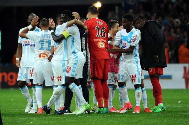 Joie fin de match (OM) - Gomis (OM) FOOTBALL : Marseille vs Nice - Ligue1 - 07 05 2017 FranckPennant Panoramic 