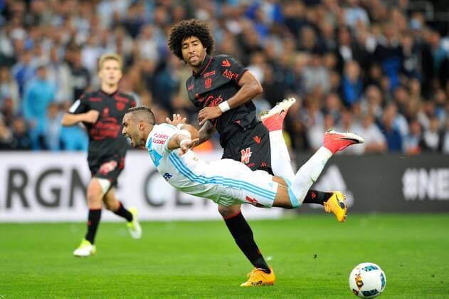 11 DIMITRI PAYET (om) - 31 DANTE (nice) - FAUTE FOOTBALL : Marseille vs Nice - Ligue 1 - 07 05 2017 FEP Panoramic 