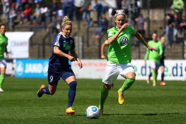 Fussball, Frauen, 1. Bundesliga, Saison 2016 17, 19. Spieltag, 1. FFC Turbine Potsdam - VfL Wolfsburg, Svenja Huth (Nr. 9, 1. FFC Turbine Potsdam), Nilla Fischer (Nr. 4, VfL Wolfsburg), 07.05.17, Copyright: xMichaelxHundtx xMatthiasxKochx