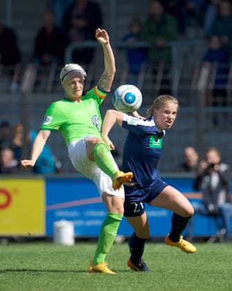 Fussball Frauen 1.Bundesliga 07.05.2017 Potsdam Karl Liebknecht Stadion 1 FFC Turbine Potsdam geg VfL Wolfsburg 1 : 3 Nilla FISCHER 4 Vfl geg Tabea KEMME 21 Turbine