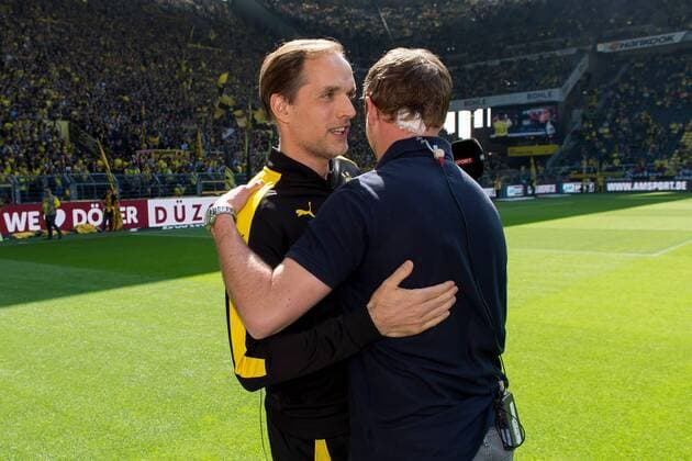Dortmund, Germany 06.05.2017, 1. Bundesliga 32. Spieltag, BV Borussia Dortmund - TSG 1899 Hoffenheim, Trainer Thomas Tuchel (BVB) und Trainer Julian Nagelsmann (TSG) geben sich die Hand ( DeFodi001