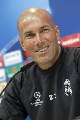 Real Madrid s coach Zinedine Zidane in press conference PK Pressekonferenz after training session. May 9,2017.  (20170509111)