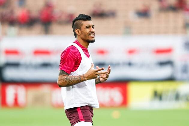 GUANGZHOU, CHINA - MAY 09: Paulinho 8 of Guangzhou Evergrande warms up prior to 2017 AFC Champions League group match G between Guangzhou Evergrande and Suwon Samsung Bluewings at Guangzhou Tianhe Sports Centre Stadium on May 9, 2017 in Guangzhou, Guangdong Province of China.  Copyright: xVCGx CFP111100330895 