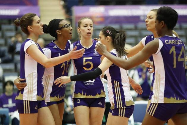 Volleyball, Damen, Klub WM, Volero Zürich - Eczacibasi Istanbul Volero Zurich team group Mannschaftsbild Totale MAY 9, 2017 - Volleyball : 2017 FIVB Volleyball Women s Club World Championship WM Weltmeisterschaft match between Volero Zurich 3-0 Eczacibasi Istanbul in Kobe, Japan. Noxthirdxpartyxsales  (iwpa014548)
