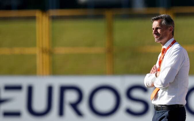 Bilder des Tages - SPORT PXL_UEFA European U-17 Championship, group D, England vs. Netherlands 10.05.2017., Zapresic, Croatia - UEFA European U-17 Championship 2017, group D, 3rd round, England vs. Netherlands. Dutch head coach Kees van Wonderen.  IgorxKralj PIXSELL