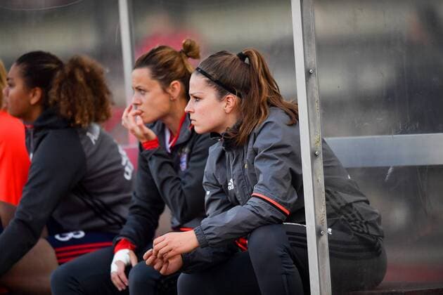 Melanie Leupolz (FC Bayern Muenchen, Melli Leupolz) auf der Bank, Fussball, Allianz Frauen-Bundesliga, Borussia Mönchengladbach - FC Bayern München, xmkx