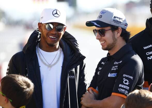 Motorsports: FIA Formula One World Championship WM Weltmeisterschaft 2017, Grand Prix of Spain, 44 Lewis Hamilton (GBR, Mercedes AMG Petronas F1 Team), 11 Sergio Perez (MEX, Sahara Force India F1 Team), Barcelona Spain xHOCHxZWEIx