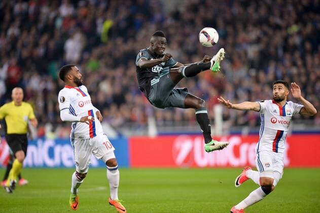 Bilder des Tages - SPORT 10 ALEXANDRE LACAZETTE (ol) - 18 NABIL FEKIR (ol) - 05 Davinson Sanchez (ajax) FOOTBALL : Lyon vs Ajax Amsterdam - Ligue Europa - 1 2 Finale - 11 05 2017 AnthonyBIBARD FEP Panoramic 