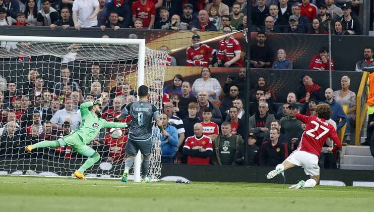 Fußball, EL, Manchester United - Celta de Vigo Partido de vuelta de semifinales de la Europa League disputado entre Manchester United ManU y Celta. En la imagen, Fellaini anota el primer tanto. Second leg of the Europa League semifinals match played between Manchester United and Celta. In this picture, Fellaini scores first goal. xJORGExLANDINx 