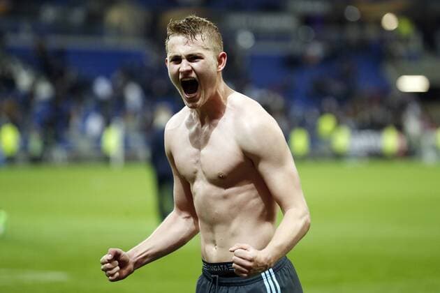 Fußball, EL, Olympique Lyon - Ajax Amsterdam Matthijs de Ligt of Ajaxduring the UEFA Europa League semi final match between Olympique Lyonnais and Ajax Amsterdam at Stade de Lyon, on May 11, 2017 in Lyon, The Netherlands Olympique Lyon v Ajax UEFA Europa League 2016 2017 xVIxxIVx 7769819
