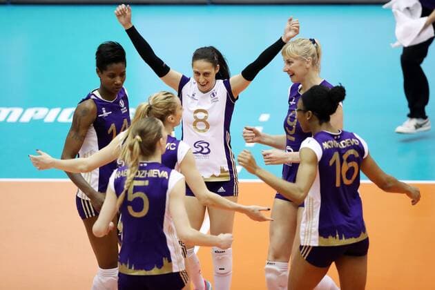 Volero Zurich team group Mannschaftsbild Totale MAY 12, 2017 - Volleyball : 2017 FIVB Volleyball Women s Club World Championship WM Weltmeisterschaft match between Volero Zurich 3-0 Osasco Volei Clube in Kobe, Japan.  (iwpa014619)