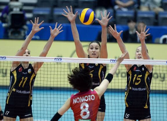 (170512) -- KOBE, May 12, 2017 -- Players of Vakifbank Istanbul block the ball during Women s Club World Championship WM Weltmeisterschaft 2017 Pool A match between Vakifbank Istanbul and Hisamitsu Springs Saga in Kobe, Japan on May 12, 2017. Vakifbank Istanbul won 3-0. ) (SP)JAPAN-KOBE-VOLLEYBALL-WOMEN S CLUB WORLD CHAMPIONSHIP-POOL A-VAKIFBANK VS HISAMITSU MaxPing 