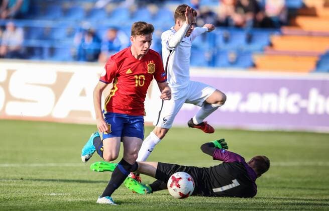 UEFA European Championship EM Europameisterschaft U-17, quarter-final, France vs. Spain 12.05.2017., Varazdin, Croatia - UEFA European Championship Under-17, quarter-final, France vs. Spain. Sergio Gomez, Nathan Cremillieux.  IgorxSoban PIXSELL