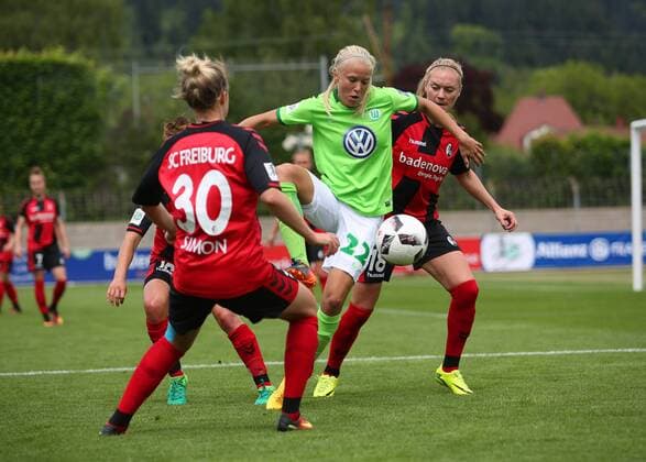 Freiburg vs VfL, Frauen Freiburg, Deutschland. 14.05.2017, FUßBALL - SC Freiburg vs VfL Wolfsburg, 1. Allianz Frauen Bundesliga, Saison 2016-17. Bild zeigt: Pernille Harder (VfL Wolfsburg) Freiburg