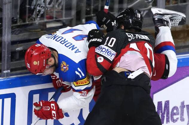 COLOGNE, GERMANY - MAY 20, 2017: Russia s Sergei Andronov (L), and Canada s Brayden Schenn in their 2017 IIHF Ice hockey Eishockey World Championship WM Weltmeisterschaft semifinal match at Lanxess Arena. Anton Novoderezhkin TASS  TS04F6D1