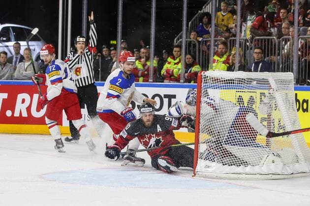vl. Artyom Zub (RUS), Ryan O Reilly (CAN), Andrei Vaseilevski (RUS), Kanada - Russland Koeln Copyright: xHorn xEibner-Pressefotox EP_bhorn
