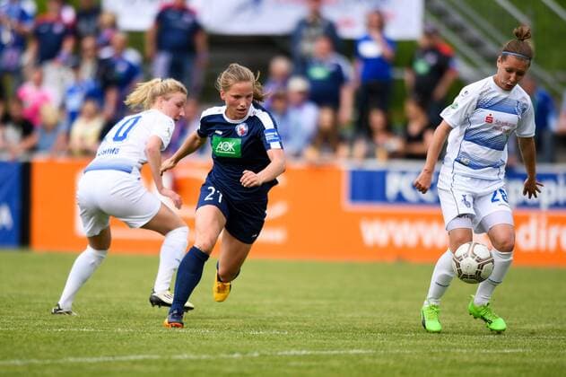 Tabea Kemme (Turbine Potsdam) (21) setzt sich durch, Fussball, Allianz Frauen-Bundesliga,MSV Duisburg - Turbine Potsdam, xmkx