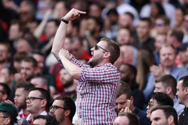 A fan shouts abuse at Stan Kroenke, Arsenal s largest shareholder during the English Premier League match at the Emirates Stadium, London. Picture date: May 21st 2017.Pic credit should read: Charlie Forgham-Bailey Sportimage EDITORIAL USE ONLY. No use with unauthorised audio, video, data, fixture lists, club league logos or live services. Online in-match use limited to 120 images, no video emulation. No use in betting, games or single club league player publications.