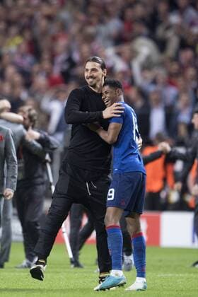 170524 Manchester Uniteds Zlatan Ibrahimovic jublar med Marcus Rashford efter slutsignalen iunder finalen i Europa League mellan Ajax och Manchester United ManU den 24 maj 2017 i Stockholm.  Copyright: JOELxMARKLUND BB170524JM033