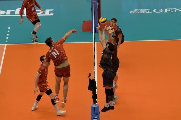 Nicolas Le Goff (france) vs Arslan Eksi (turquie) VOLLEY-BALL : France vs Turquie - Tournoi de qualificacatif au championnat du monde - 26 05 2017 FredericChambert Panoramic 