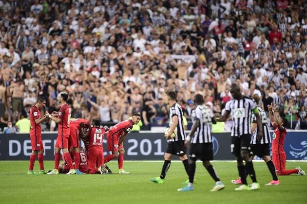 Fußball, Paris St. Germain ist Coupe de France Sieger joie des joueurs du PSG en fin de match FOOTBALL : Angers vs PSG - Finale 100e coupe de France - 27 05 2017 JBAutissier Panoramic 