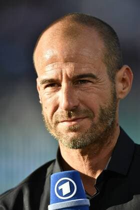 TV-Experte Mehmet Scholl für ARD 74. DFB-Pokalfinale Eintracht Frankfurt SGE gegen BVB Borussia Dortmund 27.05.2017 DFB Pokalfinale Eintracht Frankfurt SGE gegen BVB Borussia Dortmund