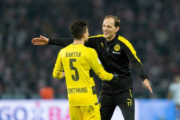 Berlin, Deutschland, 27.05.2017, DFB-Pokal Finale, Eintracht Frankfurt - BV Borussia Dortmund 1:2, der BVB ist DFB-Pokal Sieger 2017, Marc Bartra (BVB) und Trainer Thomas Tuchel (BVB) jubeln nach dem sieg ( DeFodi001