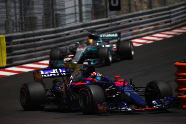 Monaco Grand Prix, Monte Carlo 24 - 28 May 2017 28.05.2017 - Race, Carlos Sainz Jr (ESP) Scuderia Toro Rosso STR12 leads Lewis Hamilton (GBR) Mercedes AMG F1 W08 