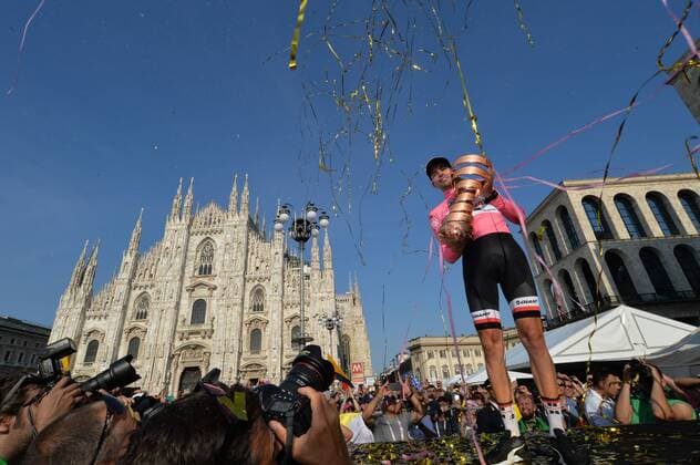 28-05-2017 Giro D italia; Tappa 21 Monza - Milano; 2017, Team Sunweb; Dumoulin, Tom; Milano Piazza Duomo; 