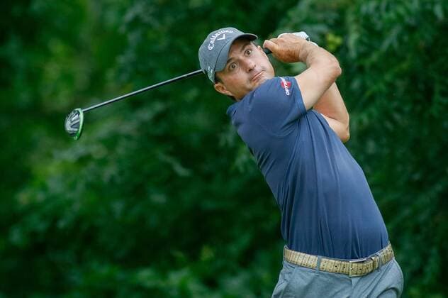 May 28, 2017 - Fort Worth, TX, USA - Kevin Kisner tees off on the 6th hole during the final round of the Dean & DeLuca Invitational golf tournament on Sunday, May 28, 2017 at Colonial Country Club in Fort Worth, Texas. Dean & DeLuca Invitational golf tournament - Round 4 - ZUMAm67_ 20170528_zaf_m67_059 Copyright: xRayxCarlinx