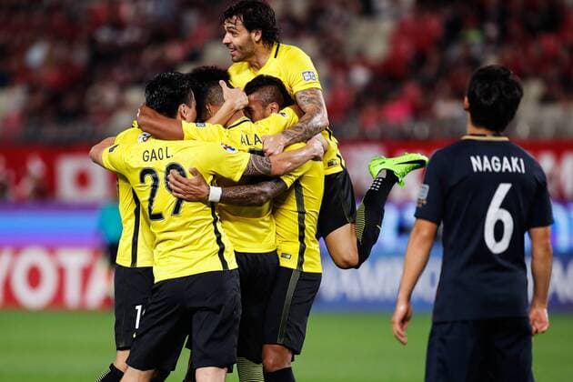 KASHIMA, CHINA - MAY 30: Paulinho 8 of Guangzhou Evergrande celebrates a goal during the AFC Champions League Round of 16 match between Kashima Antlers and Guangzhou Evergrande FC at Kashima Stadium on May 30, 2017 in Kashima, Japan.  Copyright: xVCGx CFP111104343295 