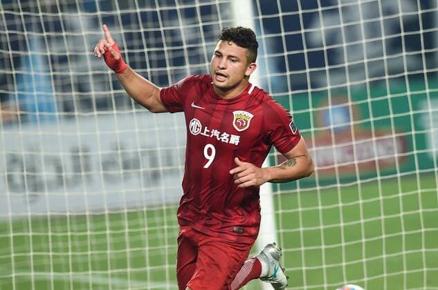 NANJING, CHINA - MAY 31: Elkeson 9 of Shanghai SIPG celebrate a point during 2017 AFC Champions League Round of 16 between Jiangsu Suning and Shanghai SIPG at Nanjing Olympic Sports Centre on May 31, 2017 in Nanjing, Jiangsu Province of China.  Copyright: xVCGx CFP111104701051 