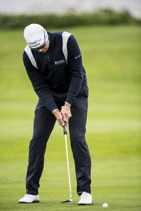 170601 Henrik Stenson, Sverige under dag ett av golftävlingen Nordea Masters den 1 juni 2017 i Barsebäck.  Copyright: PETTERxARVIDSON BB170601PA032