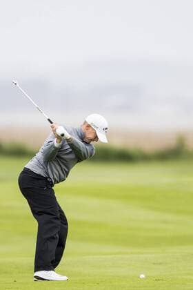 170601 Alexander Noren, Sverige under dag ett av golftävlingen Nordea Masters den 1 juni 2017 i Barsebäck.  Copyright: PETTERxARVIDSON BB170601PA036