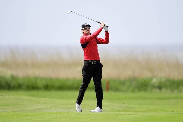 170602 Christofer Blomstrand, Sverige, under dag tva av golftävlingen Nordea Masters den 2 juni 2017 i Barsebäck.  Copyright: PETTERxARVIDSON BB170602PA024