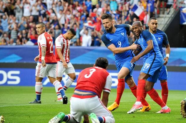 Fußball, Länderspiel, Frankreich - Paraguay 09 OLIVIER GIROUD (fra) - 19 DJIBRIL SIDIBE (fra) - 10 DIMITRI PAYET (fra) - JOIE FOOTBALL : France vs Paraguay - Match amical - 02 06 2017 FEP Panoramic 