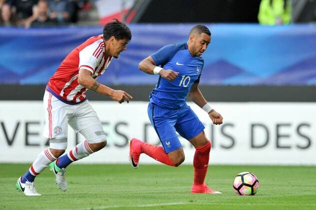 10 DIMITRI PAYET (fra) - 03 Gustavo Gomez (par) FOOTBALL : France vs Paraguay - Match amical - 02 06 2017 FEP Panoramic 