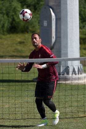 June 7, 2017 - Lisbon, Portugal - Portugal s goalkeeper Beto in action during a training session at Cidade do Futebol (Football City) training camp in Oeiras, outskirts of Lisbon on June 7, 2017, ahead of the FIFA World Cup WM Weltmeisterschaft Fussball Russia 2018 qualifier match Latvia vs Portugal. Portugal Training and press conference PK Pressekonferenz  - ZUMAn230 20170607_zaa_n230_075 Copyright: xPedroxFiuzax