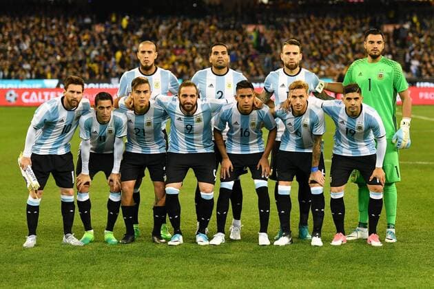 June 9, 2017 - Melbourne, Victoria, Australia - The Argentina team pose for a photograph for an International Friendly Länderspiel match between Brazil and Argentina at the Melbourne Cricket Ground on June 10, 2017 in Melbourne, Australia. Argentina won 1-0 Soccer 2017 - Argentina def Brazil 1-0 - ZUMAl303 20170609_zaf_l303_015 Copyright: xSydneyxLowx