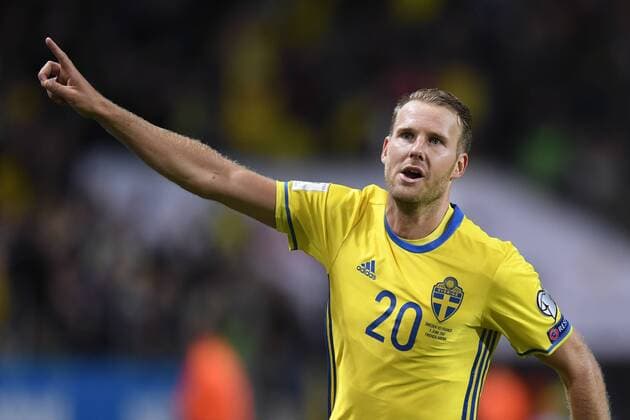 Fußball, WM Quali, Schweden - Frankreich 170609 Sveriges Ola Toivonen jublar efter att han gjort 2-1 under fotbollsmatchen i VM-kvalet mellan Sverige och Frankrike den 9 juni 2017 i Stockholm.  Copyright: LINNEAxRHEBORG BB170609LN029