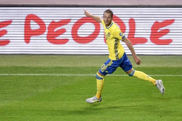 Fußball, WM Quali, Schweden - Frankreich 170609 Sveriges Ola Toivonen jublar efter att han gjort 2-1 under fotbollsmatchen i VM-kvalet mellan Sverige och Frankrike den 9 juni 2017 i Stockholm.  Copyright: NIKLASxLARSSON BB170609NL036