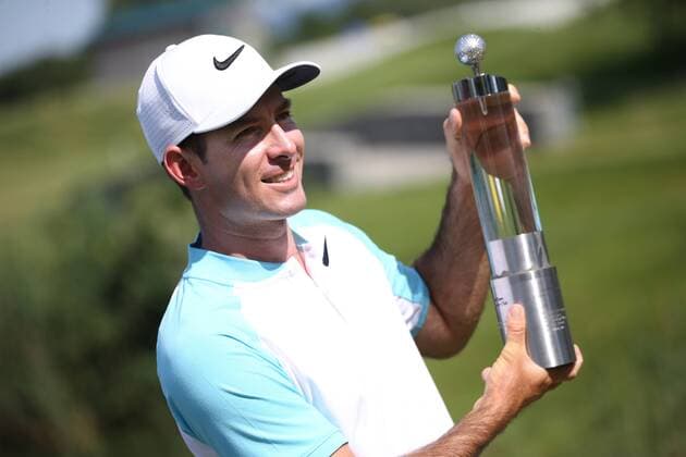GOLF - PGA Golf Herren Lyoness Open 2017 ATZENBRUGG,AUSTRIA,11.JUN.17 - GOLF - PGA European Tour, Lyoness Open, Diamond Country Club. Image shows Dylan Frittelli (RSA). Keywords: trophy. GEPAxpictures xMathiasxMandl