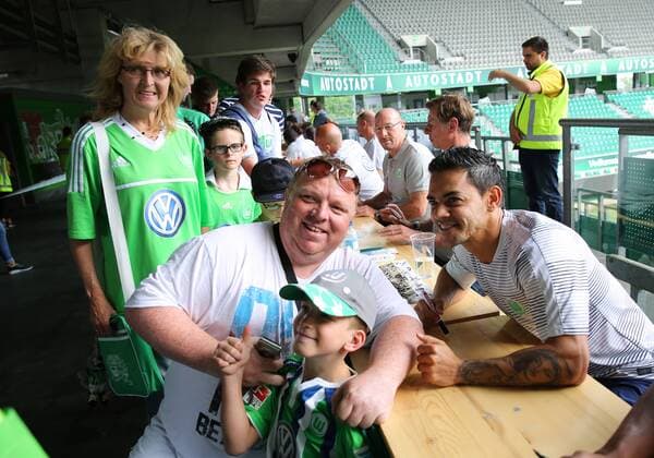 VfL Wolfsburg 97er Aufstiegshelden vs VfL Allstars , Deutschland. 11.06.2017, FUßBALL - Wolfsburg
