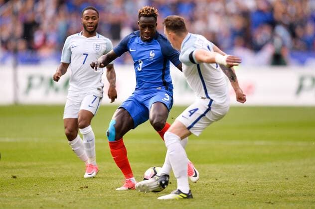 03 BENJAMIN MENDY (fra) - 07 Raheem Sterling (eng) FOOTBALL : France vs Angleterre - Match Amical - 13 06 2017 AnthonyBIBARD FEP Panoramic 