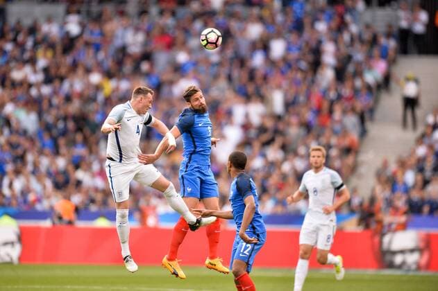 09 OLIVIER GIROUD (fra) - 04 Phil Jones (eng) FOOTBALL : France vs Angleterre - Match Amical - 13 06 2017 AnthonyBIBARD FEP Panoramic 