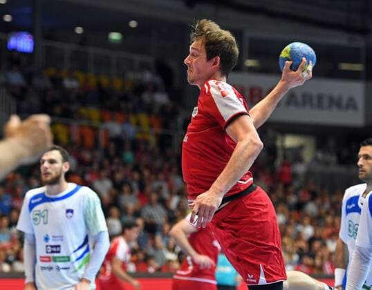 Schweiz vs. Slowenien Schaffhausen, Schweiz, BBC Arena 14.6.2017 Handball, Männer, EM-Qualifikationsspiel Switzerland : Slovenia Marvin LIER, Schweiz