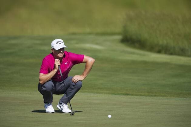 170616 Sveriges Alexander Noren under andra omgangen i golfturneringen US Open den 16 juni 2017 i Hartford.  Copyright: JOELxMARKLUND BB170616JM047