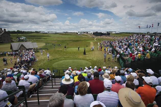 170617 Sveriges David Lingmerth slar ut pa bana 1 under tredje omgangen i golfturneringen US Open den 17 juni 2017 i Hartford.  Copyright: JOELxMARKLUND BB170617JM002