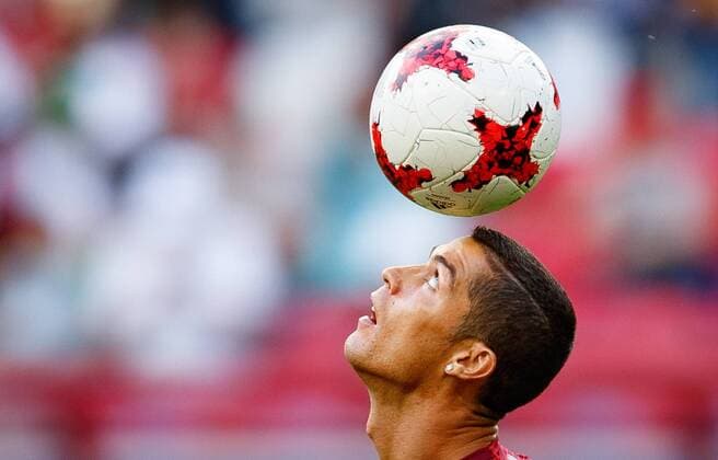 Themen der Woche - Sport Bilder des Tages - SPORT Portugal vs. Mexico KAZAN, RT - 18.06.2017: PORTUGAL VS. MEXICO - CRISTIANO RONALDO of Portugal during a match between Portugal and Mexico valid for the first round of the Confederations Cup 2017 on Sunday (18), held at the Kazan Arena in Kazan, Russia. (Photo: Marcelo Machado de Melo Fotoarena) x1339199x  MarceloxMachadoxdexMelo