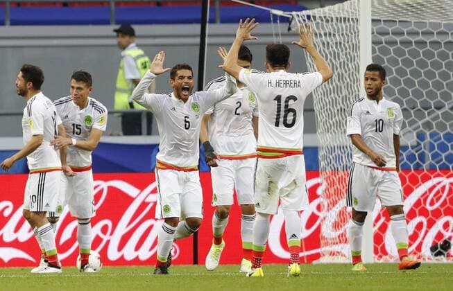 Portugal vs. Mexico KAZAN, RT - 18.06.2017: PORTUGAL VS. MEXICO - MORENO Hector (15) of Mexico celebrates with teammates the equalizer goal during a match between Portugal and Mexico in the first round of the Confederations Cup 2017 on Sunday (18) held at the Kazan Arena in Kazan, Russia. (Photo: Rodolfo Buhrer La Imagem Fotoarena) x1339411x  RodolfoxBuhrer